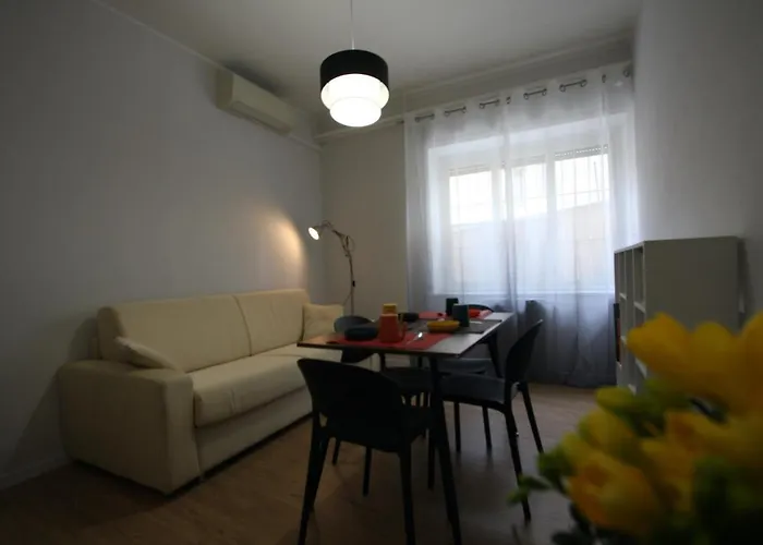Vascello House Daire Roma